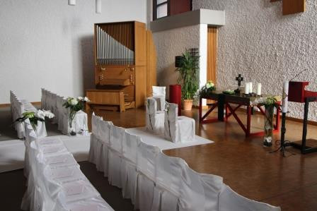 Versöhnungskirche Ergoldsbach | Evang.-Luth. Kirchengemeinde Neufahrn in  Niederbayern