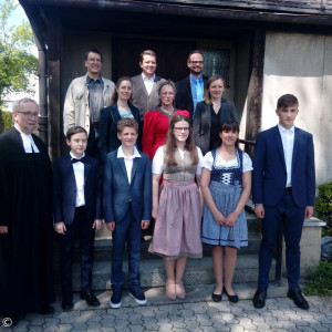 Gruppenfoto der Konfirmation 2019